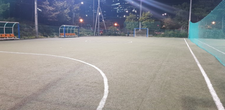 서울월드컵경기장 풋살구장 2.jpg