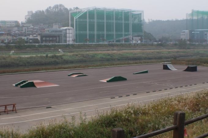 안양천 고척교 하부 X 게임장 2.JPG