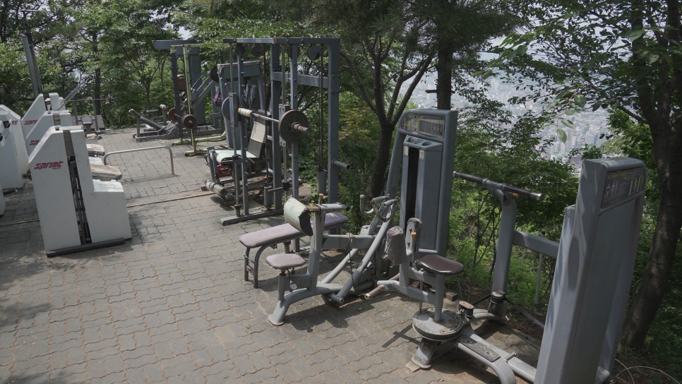 백련산 산스장 이미지1