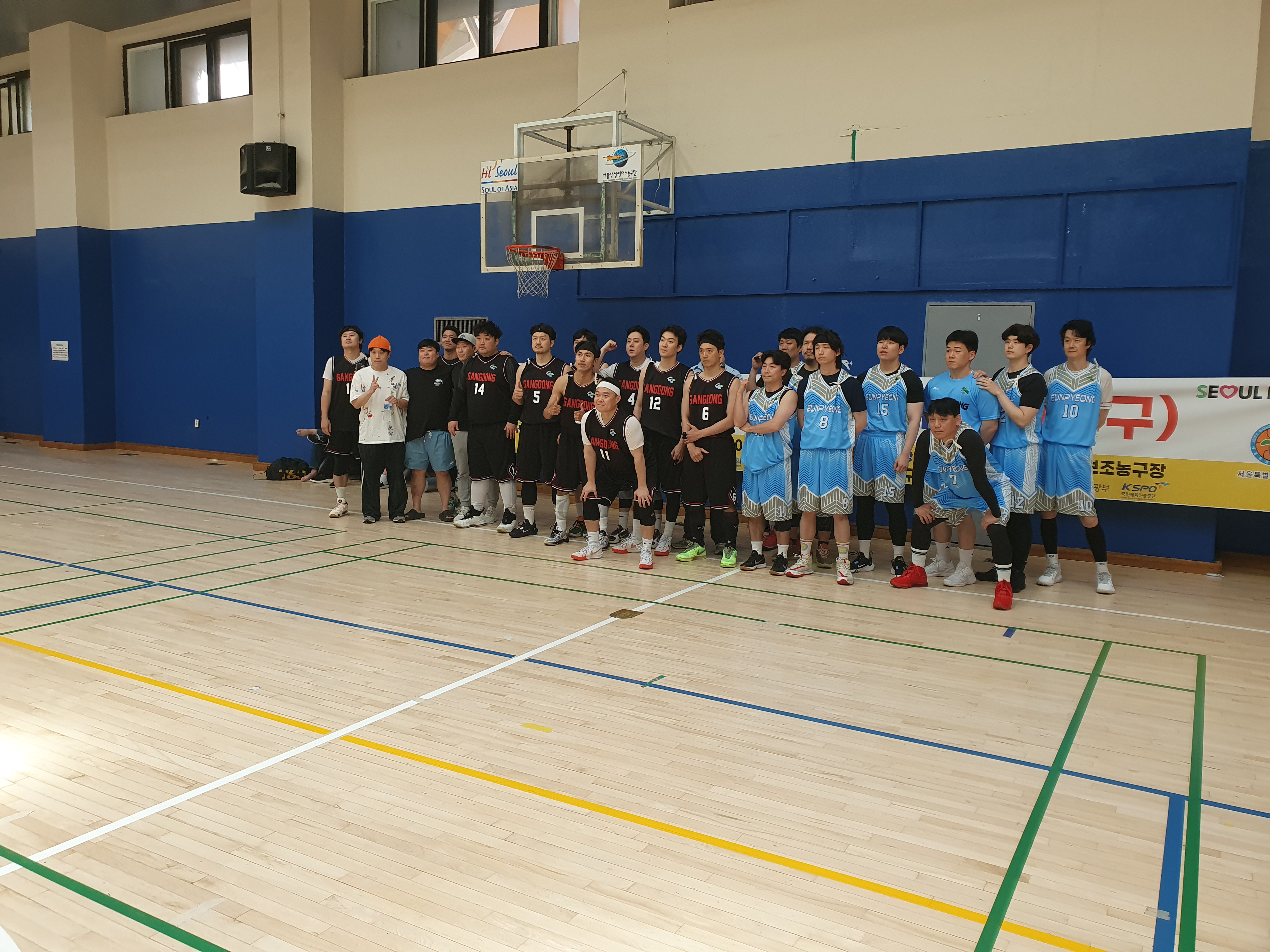 제가 취재한 경기는 은평과 강동의 경기였고 잠실보조경기장에서 열렸습니다