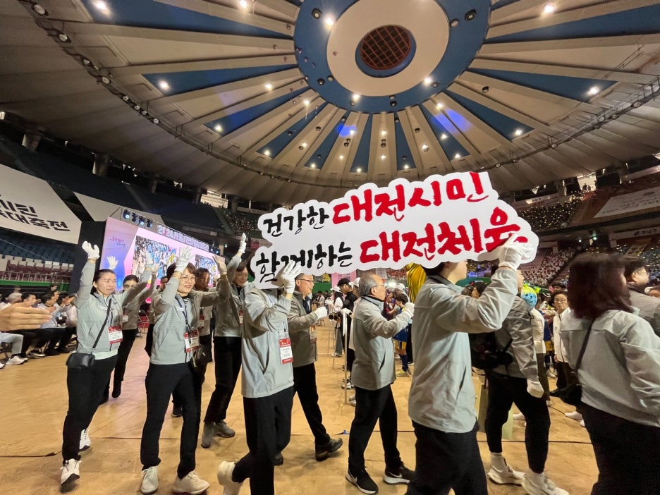 그리고 서울시민체육대축전에 와주신 내빈분들의 소개 시간도 있었습니다