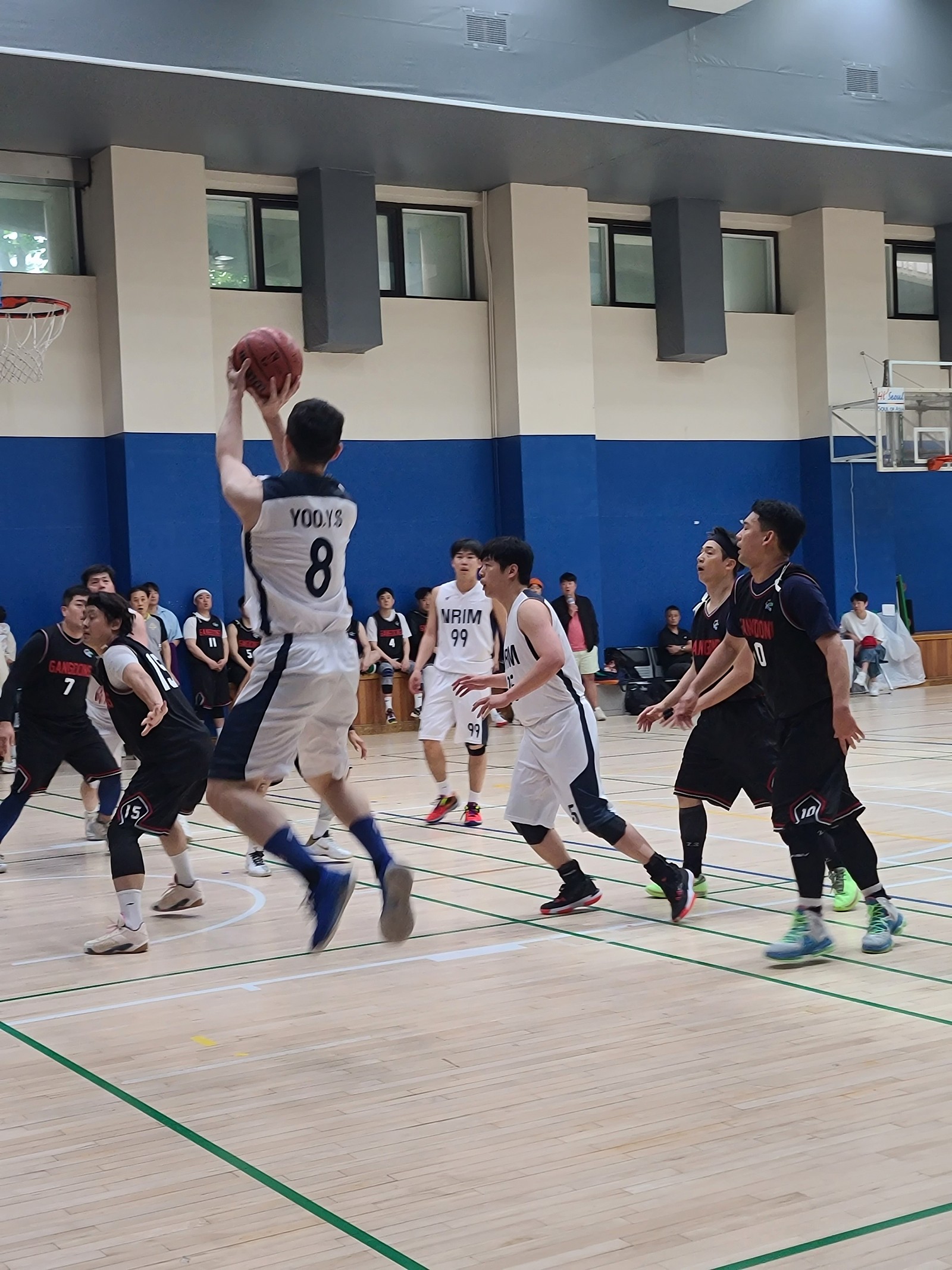 서울 25개 자치구의 동호인들과 일반시민분들이 참가하여 즐겁고 건강하게 체육대축전을 즐겼습니다