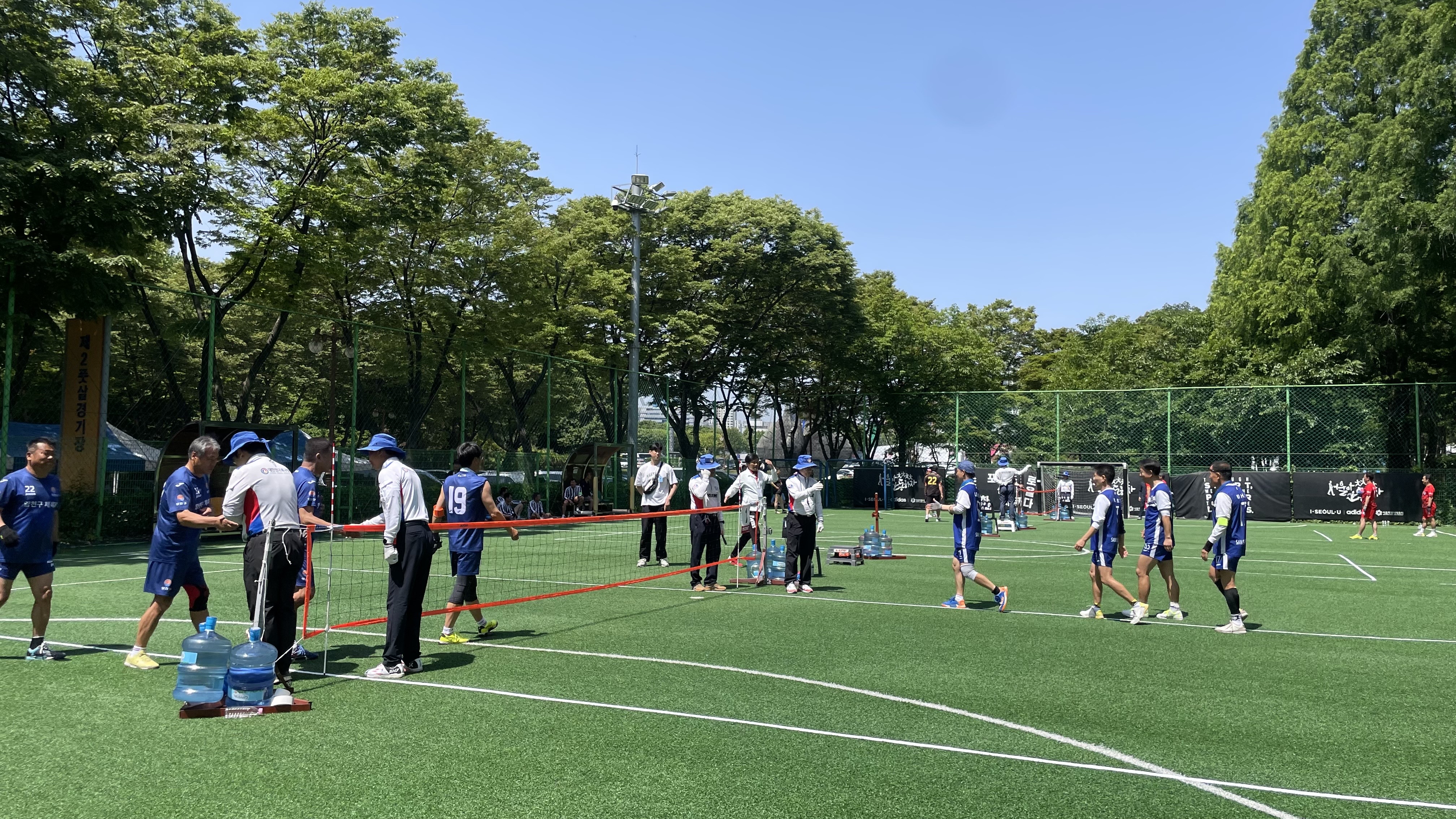 KakaoTalk_20240522_202511095_11.jpg 추억을 남길 수 있는 인생네컷과 여러 게임시설, 아이들을 위한 페이스 페인팅 등 다양한 이벤트가 준비되어있었습니다