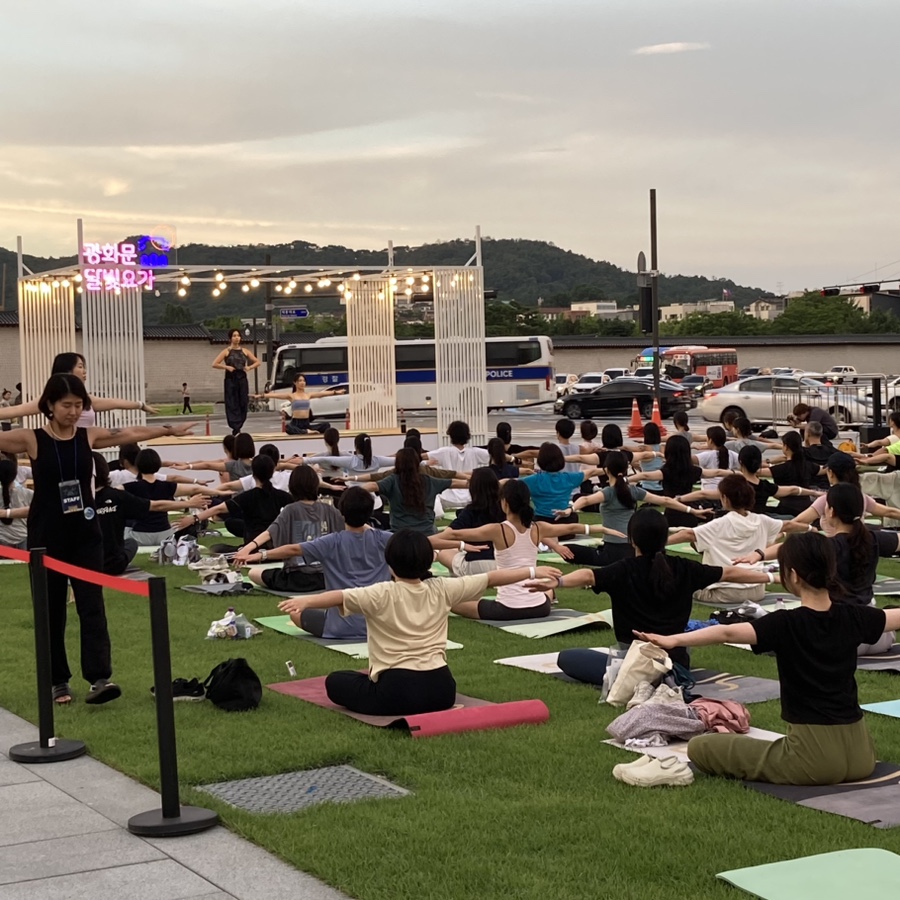 진행시간은 19:30 ~ 20:30까지입니다