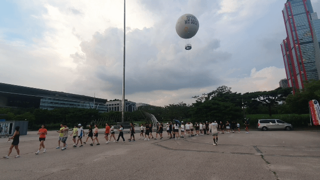 20240725_193137_1.gif “부스