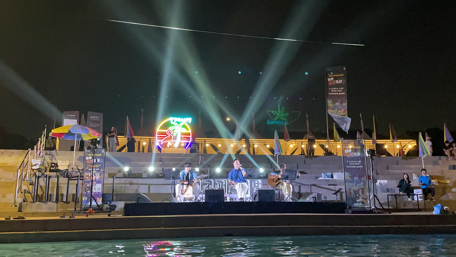 IMG_3803.jpg 어린이와 유아는 반드시 보호자가 동반해야하는 것말고는, 참가대상에는 아무런 제한이 없습니다